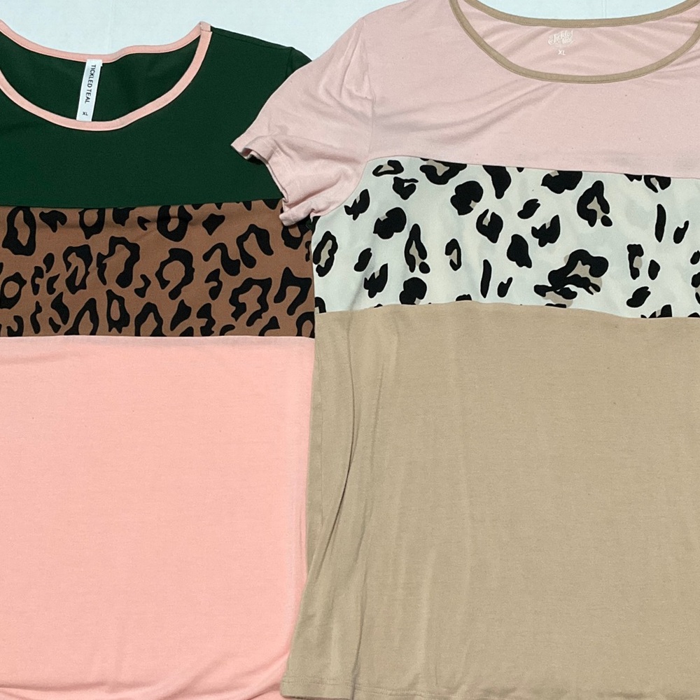 Tickled Teal Leopard and Color Block Short Sleeve Tops XL Bundle of 2